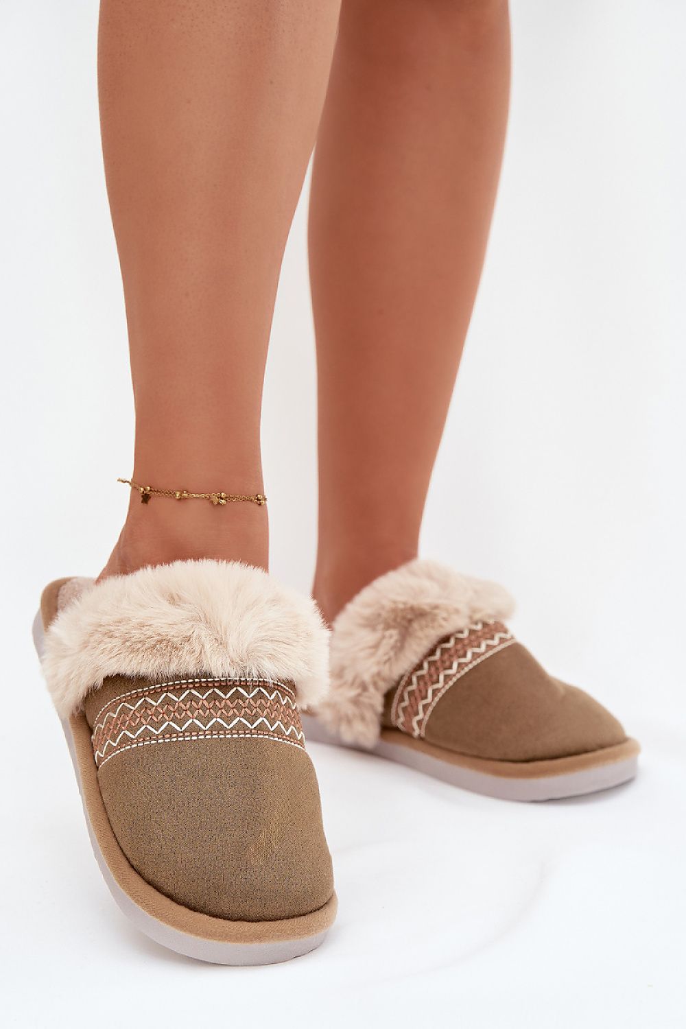  Pantoufles model 221486 Step in style 